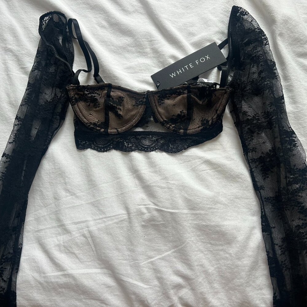 White Fox Top, Size XS, Black